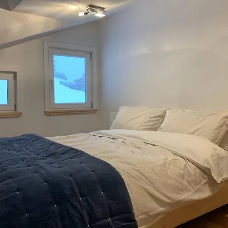 “the Penthouse” At Chalet Antares Apartment